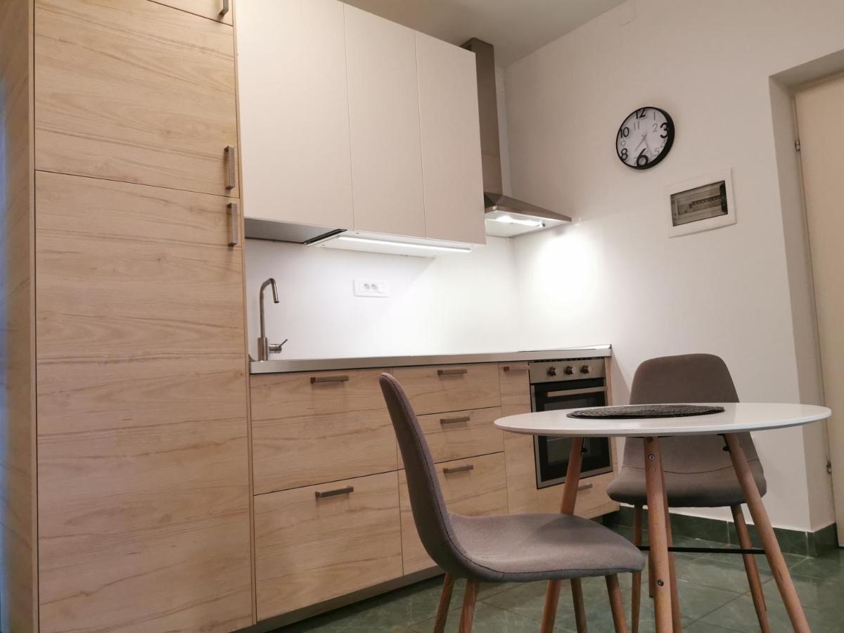 Goriska Apartments Айдовшчина Экстерьер фото