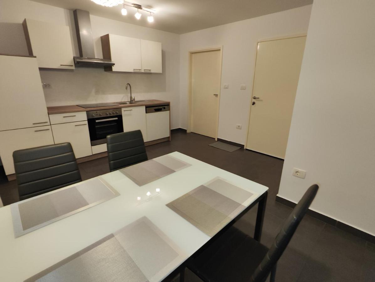 Goriska Apartments Айдовшчина Экстерьер фото