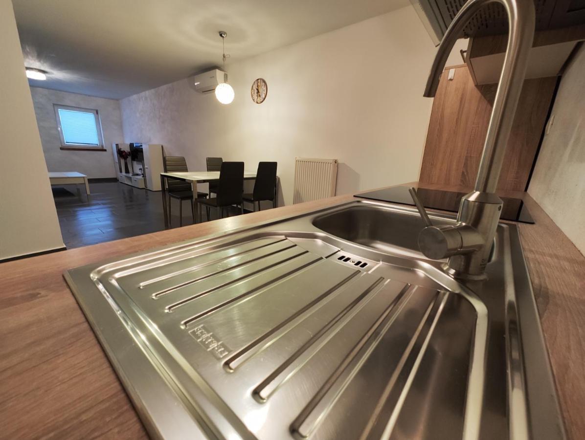 Goriska Apartments Айдовшчина Экстерьер фото
