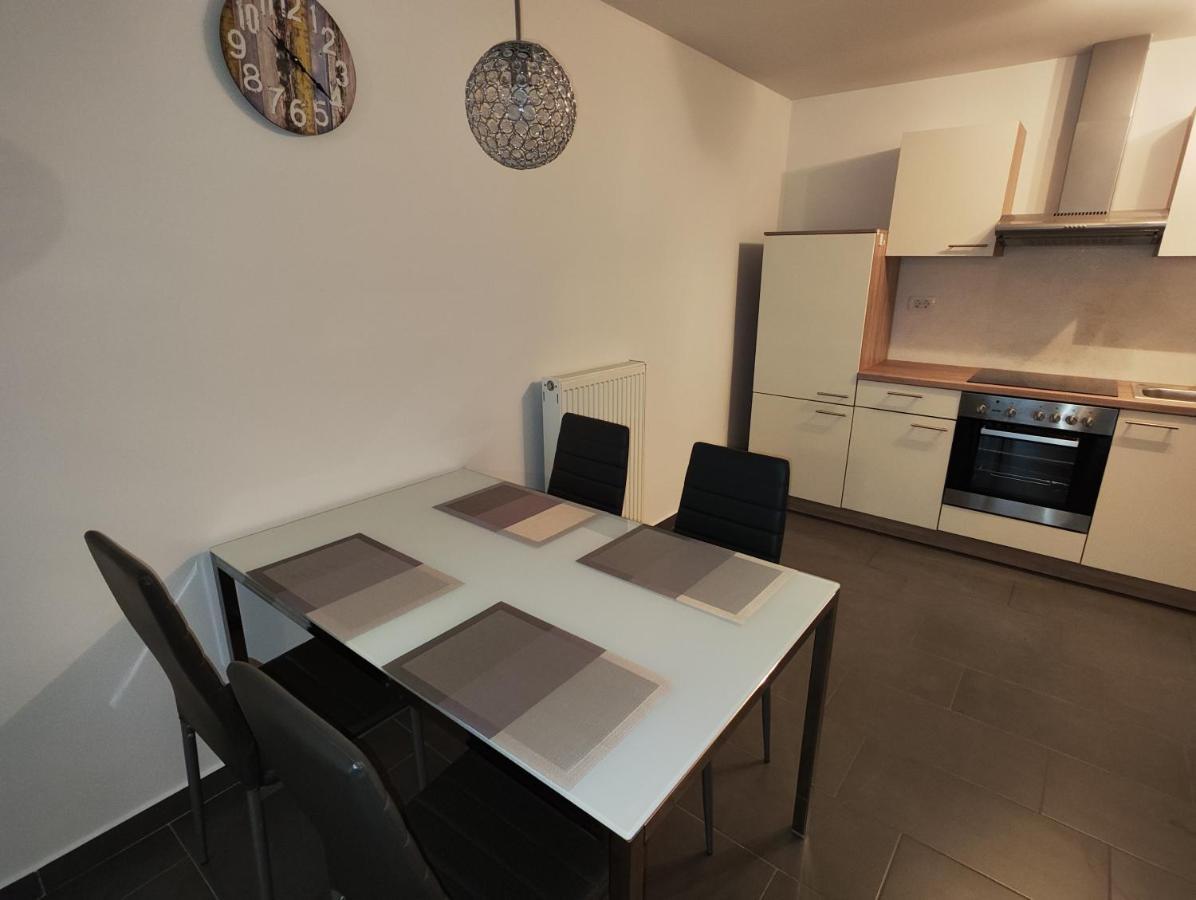 Goriska Apartments Айдовшчина Экстерьер фото
